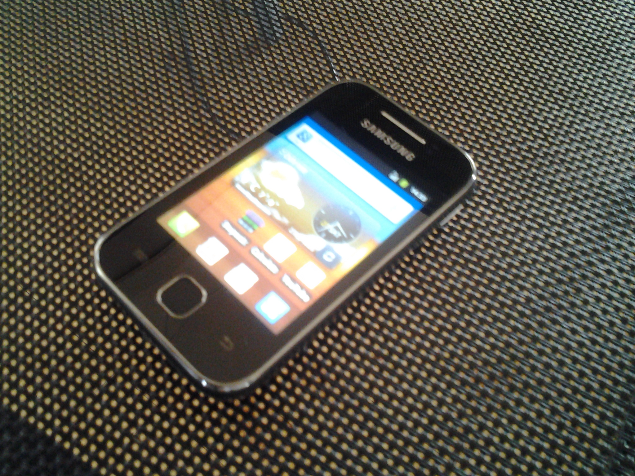 Samsung Galaxy Y S5360 - Victor Truica's Playgr0und
